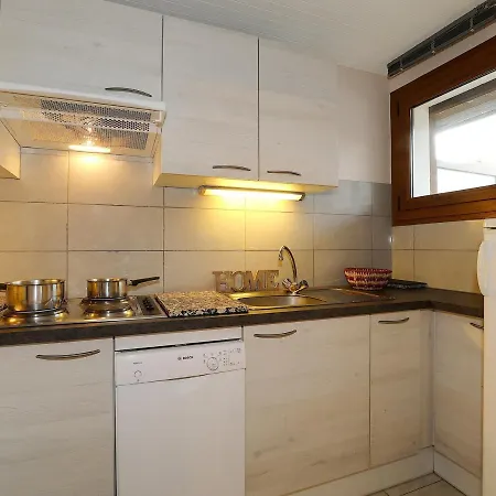 Rénové, 1650, 4 Pers, Skis Aux Pieds - Fr-1-575-196 Appartement Courchevel